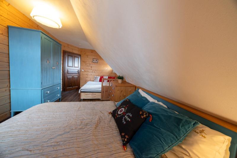 Modrá spálňa — iný pohľad